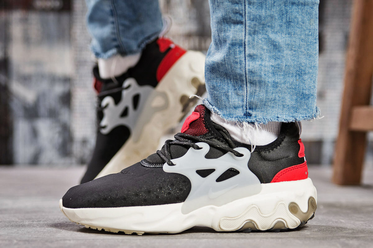 

Кроссовки женские 15443, Nike React, черные, [ 37 38 39 40 ] р. 40-25,0см., Черный