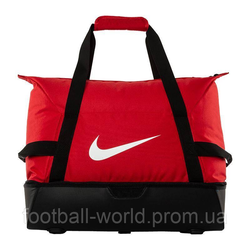 

Сумка Nike CLUB TEAM HARDCASE красная BA5506-657, Красный