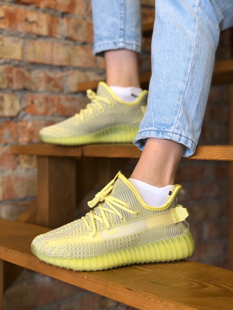 

Кроссовки женские Adidas Yeezy Boost 350, желтые, АдиДас Изи Буст 350, код FL-3125 38