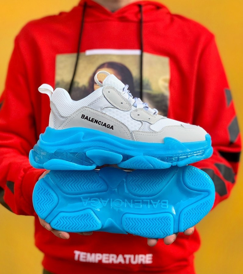 

Кроссовки Balenciaga Triple-S Clear Sole Grey Blue