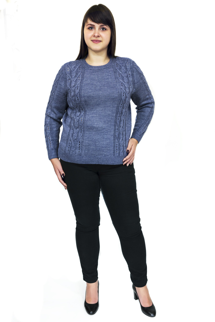 

Батальный женский теплый джемпер стильного дизайна в размерах 50-54 джинс