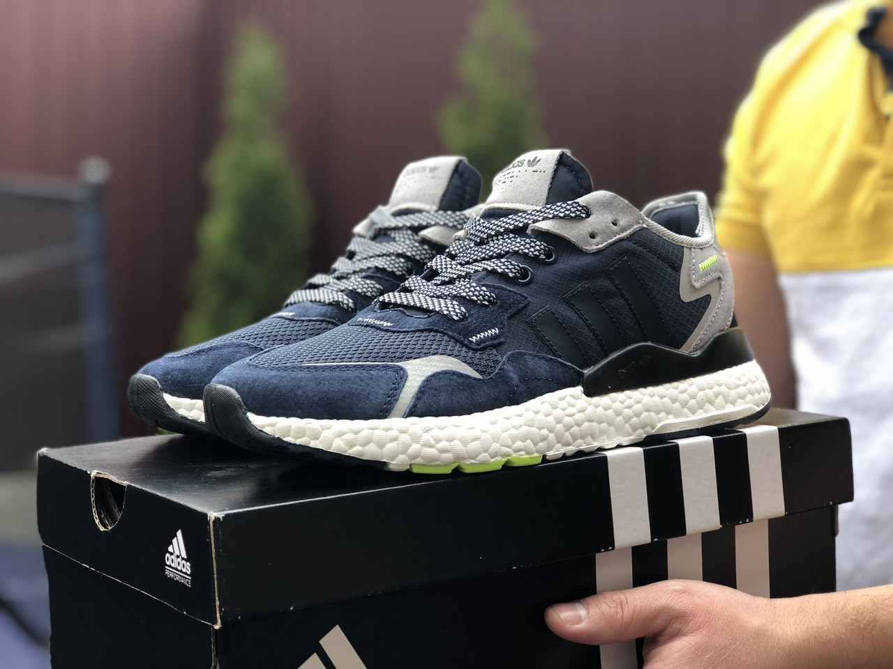 

Кроссовки мужские в стиле Adidas Nite Jogger Boost 3M, темно синие с белым 43, Синий