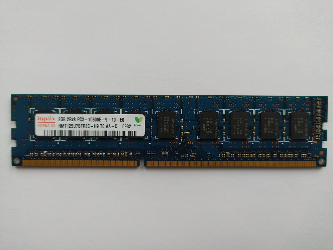 Оперативная память Hynix DDR3 2Gb 1333MHz PC3-10600E ECC (HMT125U7BFR8Нет в наличии
