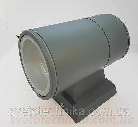  Фасадный настенный уличный светильник под патрон E27 (серый, IP54, LV), фото 2Фасадный настенный уличный светильник под патрон E27 (серый, IP54, LV), фото 3Фасадный настенный уличный светильник под патрон E27 (серый, IP54, LV), фото 4Фасадный настенный уличный светильник под патрон E27 (серый, IP54, LV), фото 5Фасадный настенный уличный светильник под патрон E27 (серый, IP54, LV), фото 6Фасадный настенный уличный светильник под патрон E27 (серый, IP54, LV), фото 7вправо Фасадный настенный уличный светильник под патрон E27 (серый, IP54, LV)