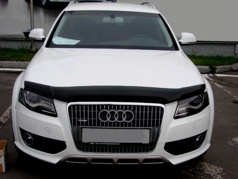 

Дефлектор капота (Мухобойка) Audi Q5 2008-2012 (SIM)