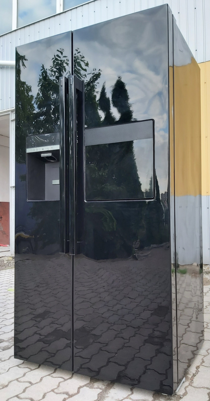 Холодильник side by side Грюндиг Grundig GSBS 14620 X черный А++