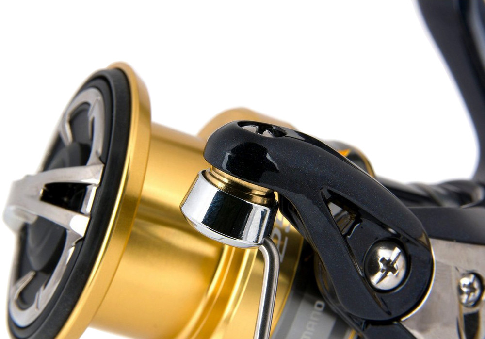 

Катушка Shimano Nasci C2000S FB 4+1BB