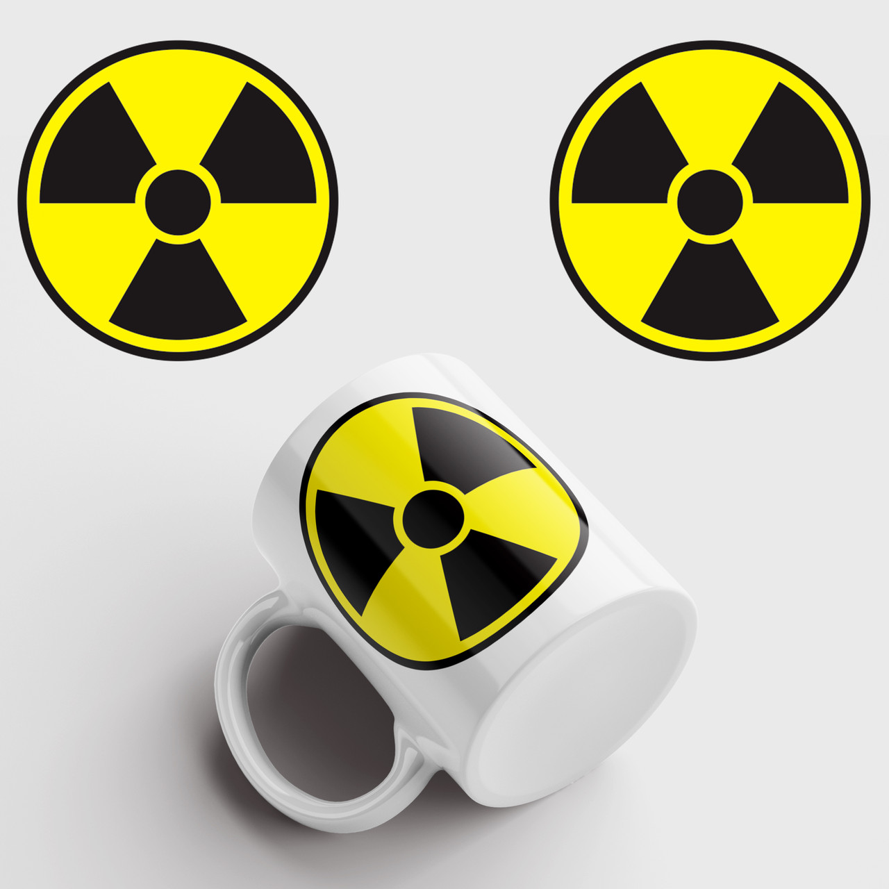 Кружка с принтом Радиация. Знак радиации. Опасность. Чашка с фото