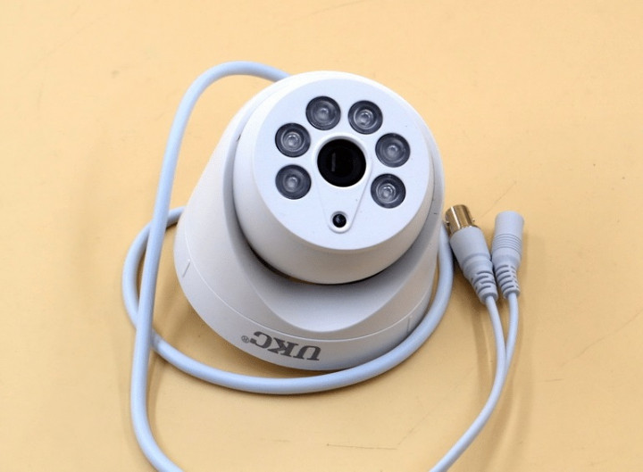 Камера видеонаблюдения UKC CAD Z201 AHD 4mp 3.6mm, камера с детализацией, Купольная видеокамера