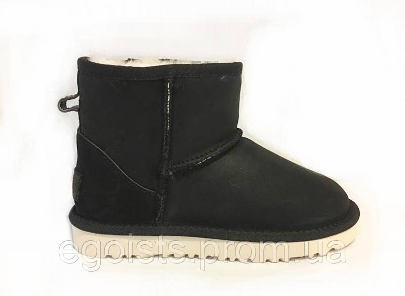 

Женские UGG Classic Mini Leather Black, женские угги австралия классические черные