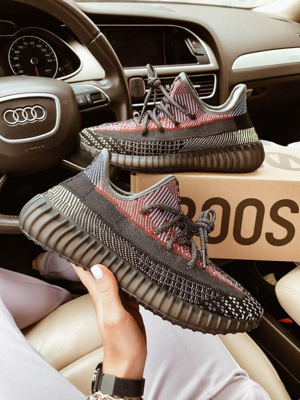 

Мужские кроссовки Adidas Yeezy boost 350 v2 42