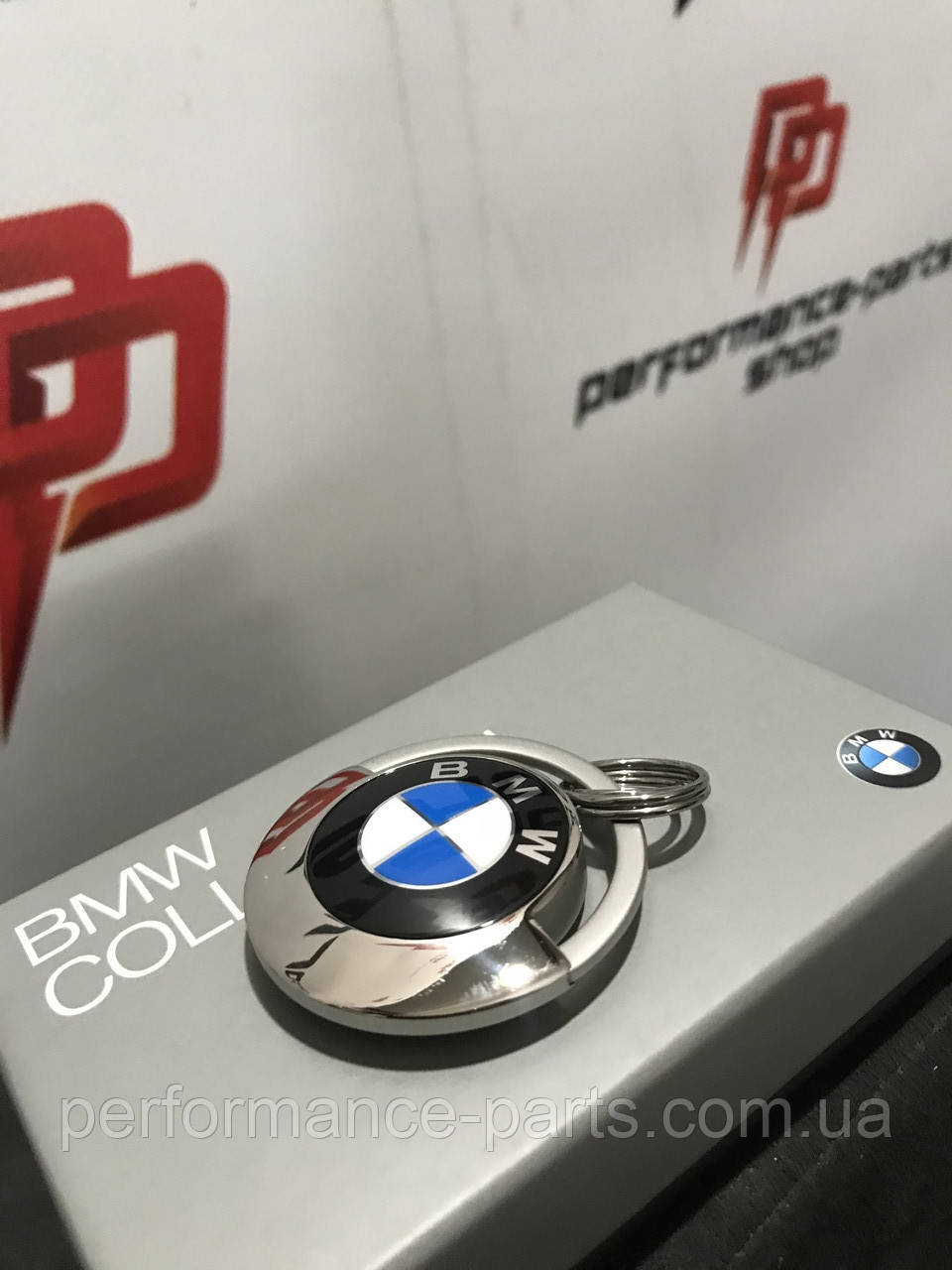 Брелок BMW Logo Key Ring Disk 80272466304