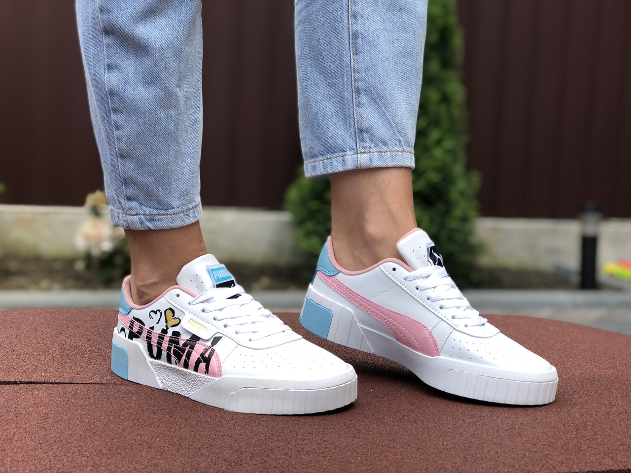 

Женские кроссовки Puma Cali белые с розовым (Реплика), Черные