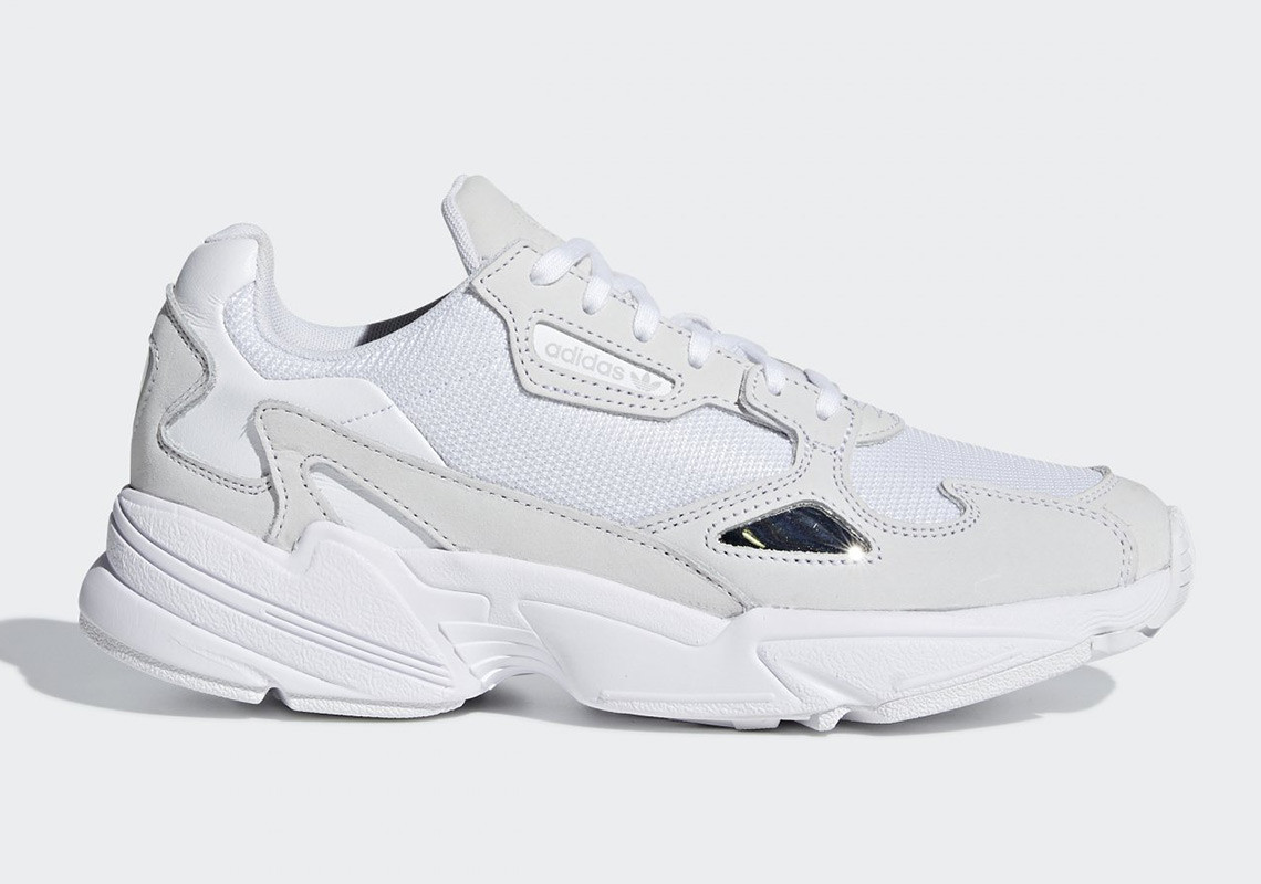 

Кроссовки Adidas Falcon Full White