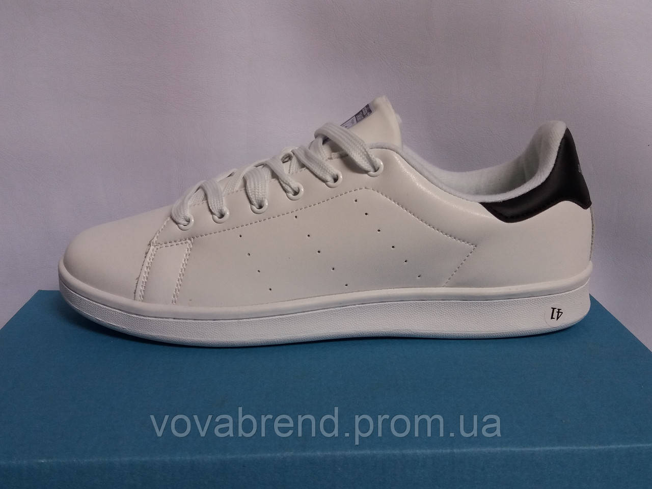 

Кеды мужские белые ( черная вставка) Adidas Stan Smith, Белый