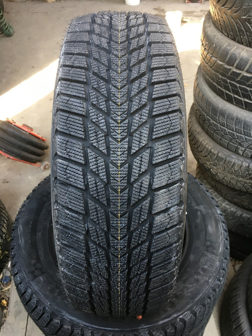 

195/65R15 Nexen WinGuard ice Plus WH43