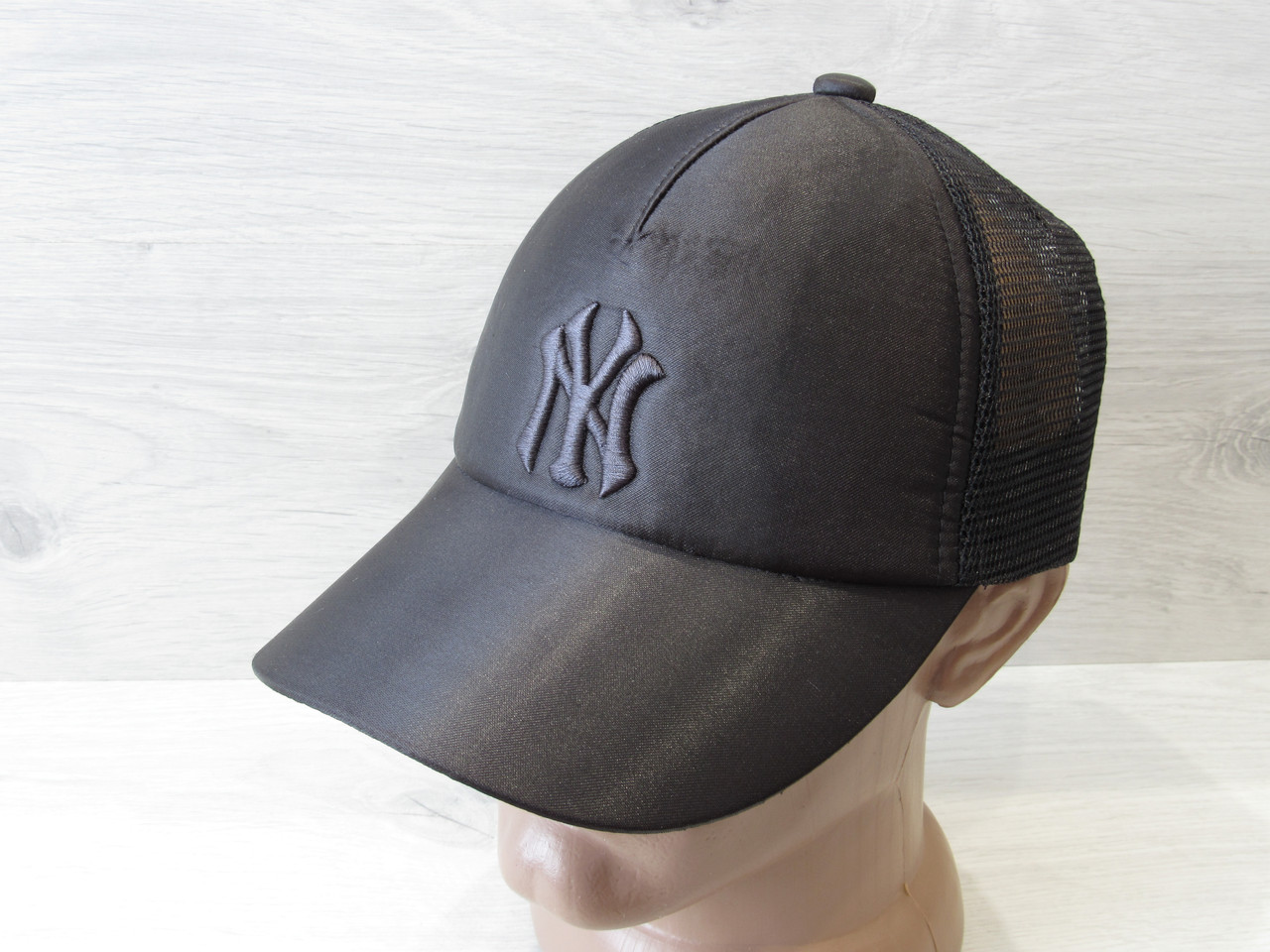

Подростковая кепка, бейсболка, вышивка в стиле NY (реплика), коттон, сетка, размер 53-54, регулятор Черный