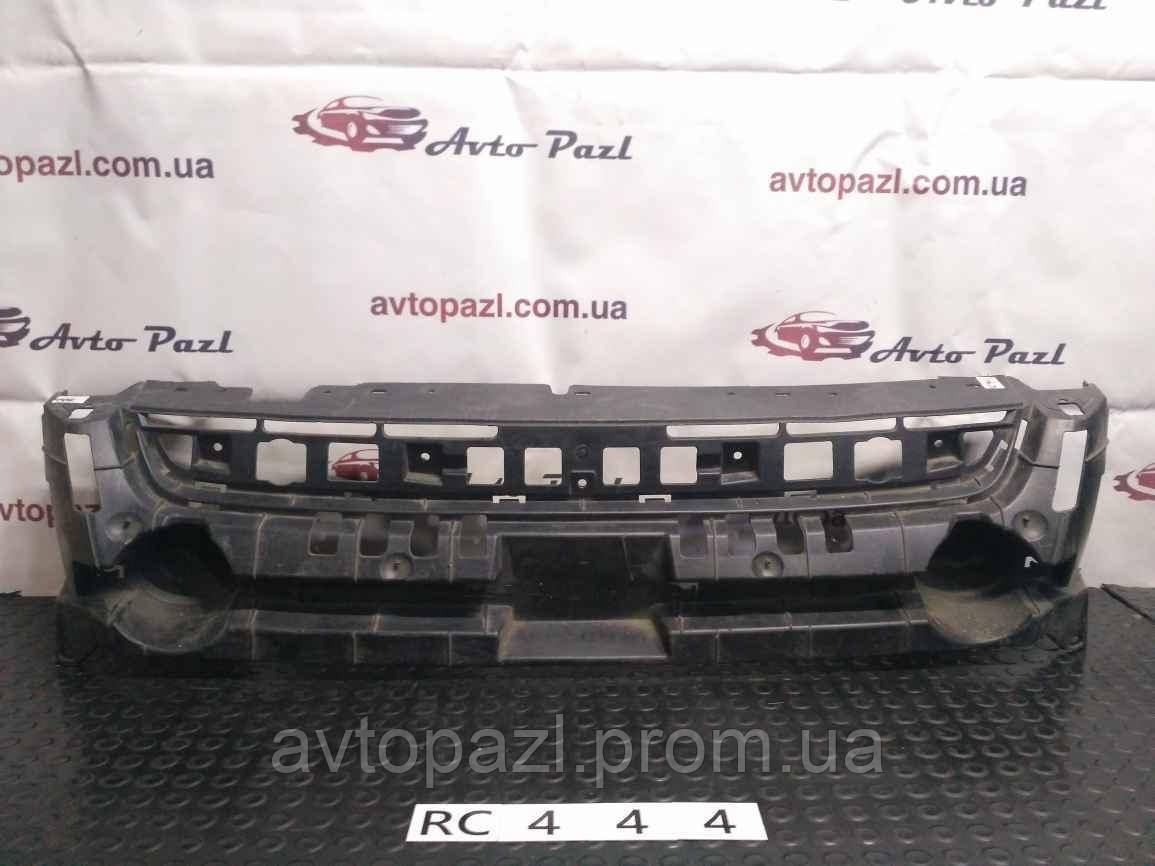 

RC0444 CV448A164AD кронштейн решетки радиатора Ford Kuga 2 12-16 www.avtopazl.com.ua