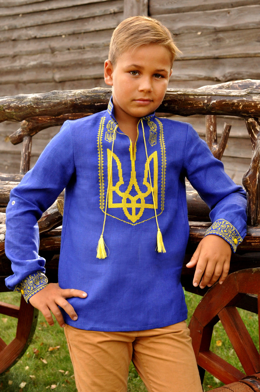 

Вышиванка детская для мальчика синяя с гербом Украины 140