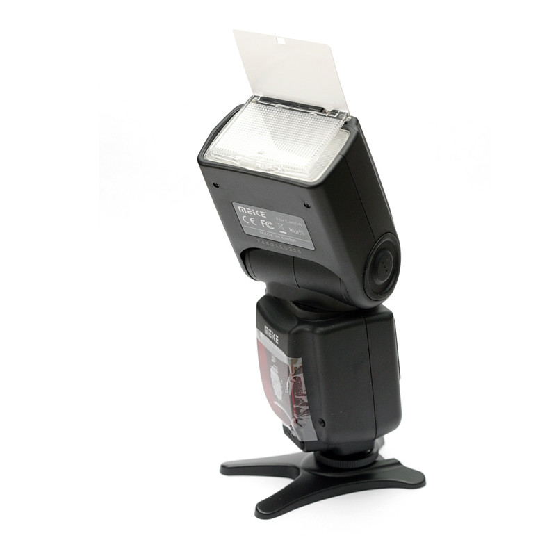 

Вспышка Meike Nikon 950 II