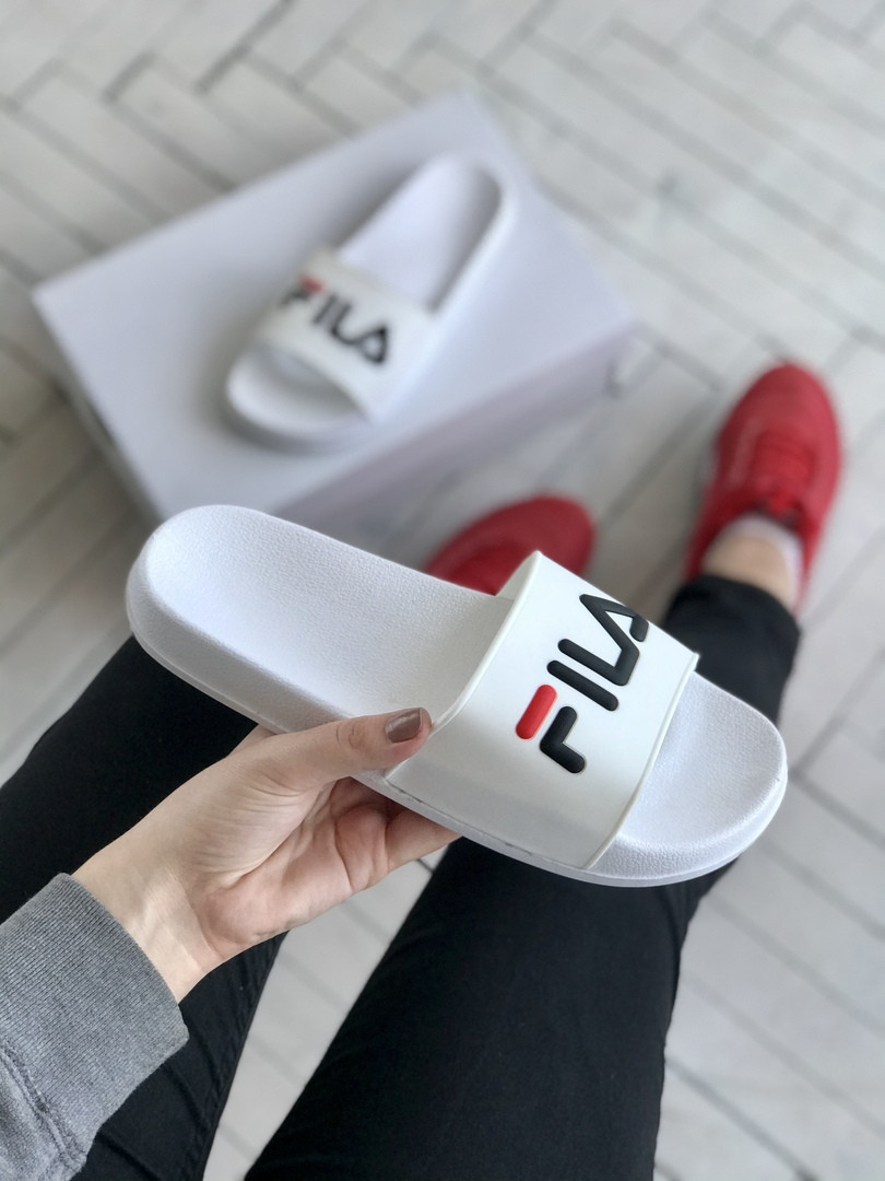 

Шлепанцы Fila White (AAA+) 36-37-38-39-42-44, Белый