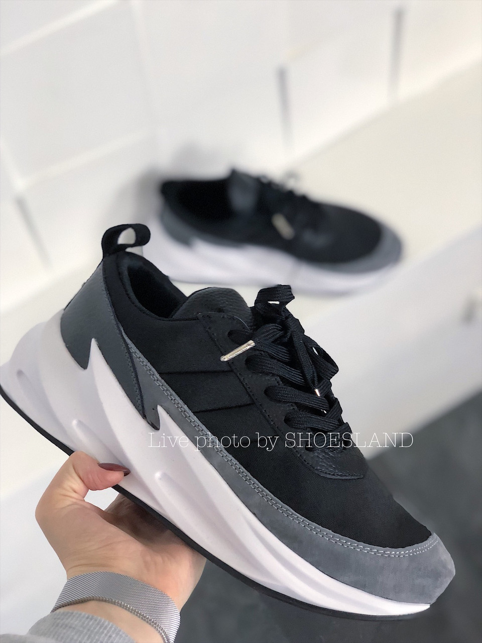 

Мужские Кроссовки Adidas Sharks "Black Grey White" - "Серые Черные Белые" 36