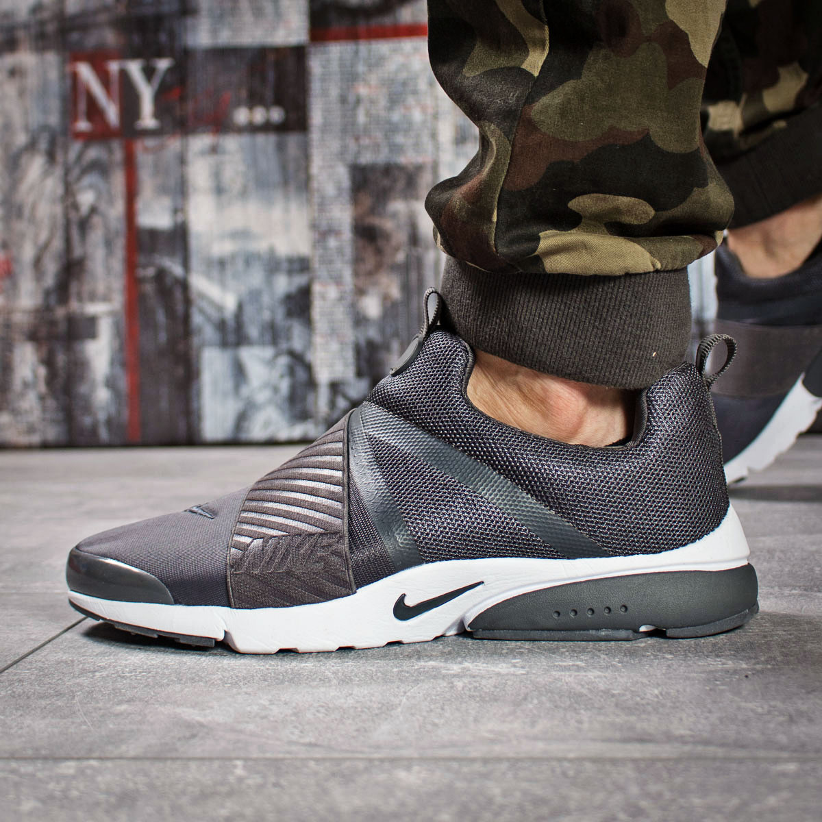 

Кроссовки мужские 15922, Nike Air, темно-серые, < 43 > р. 43-27,5см., Темно-серый