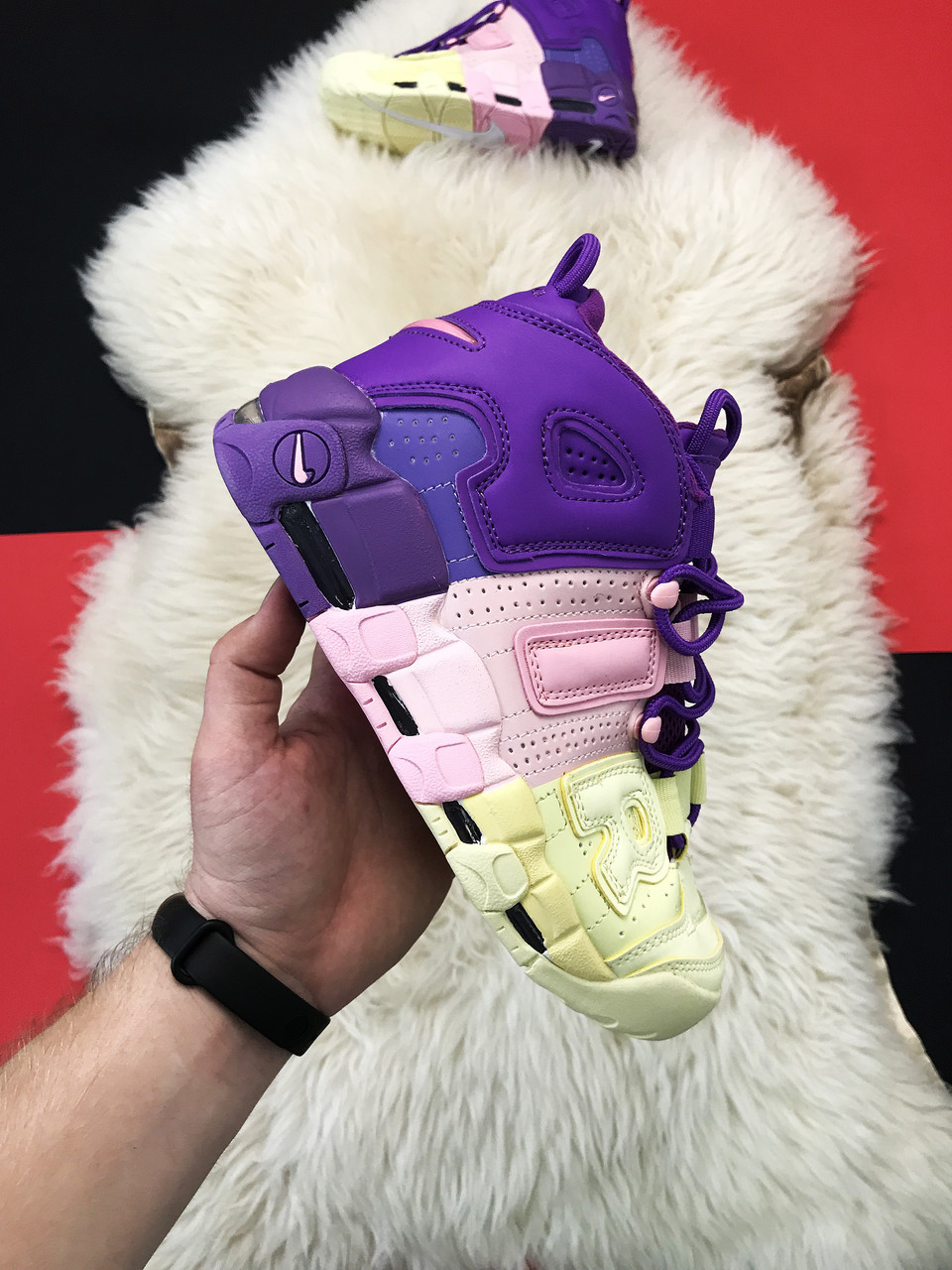 

Женские кроссовки Nike Air More Uptempo Violet Pink, Фиолетовый