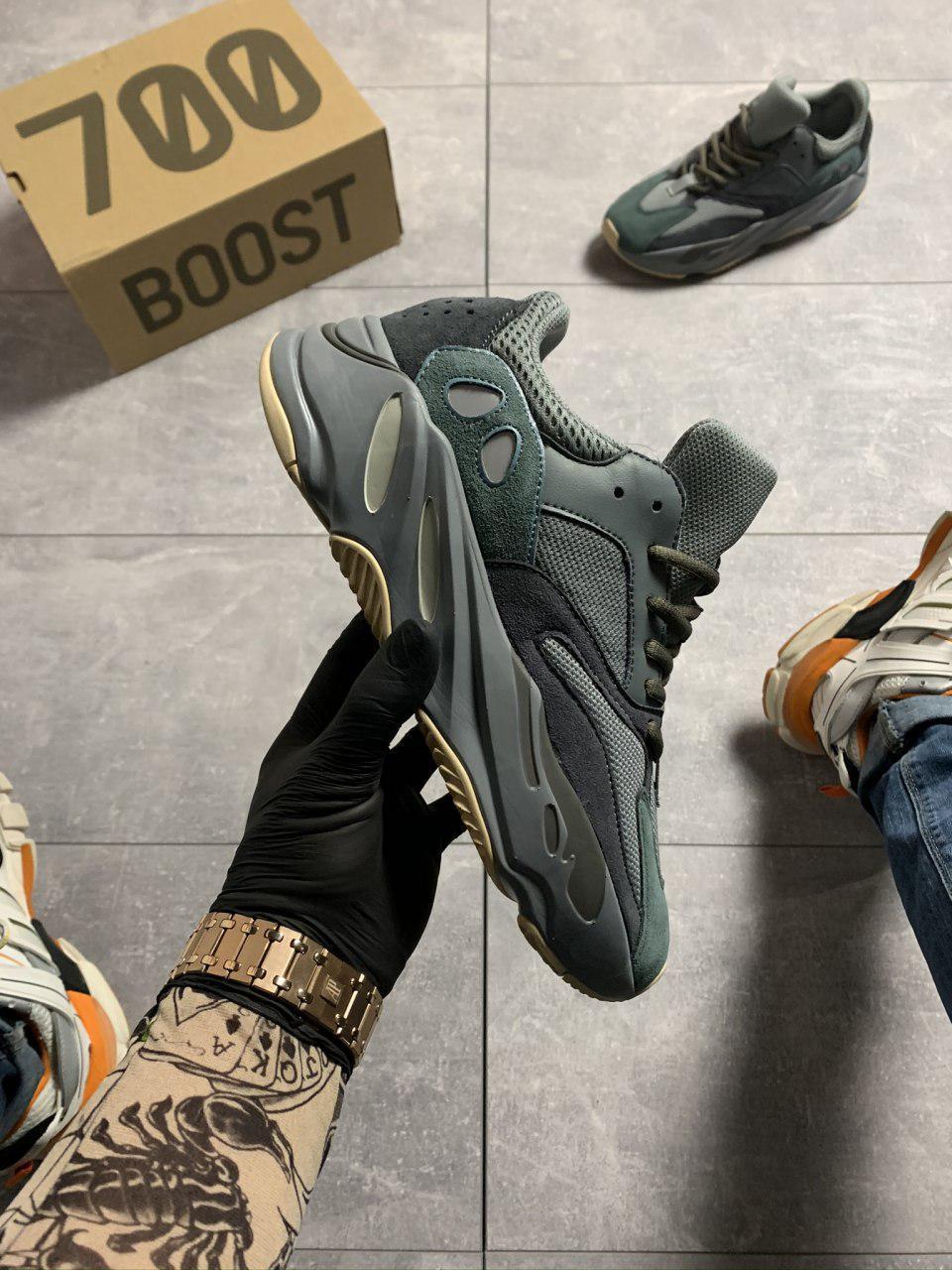 

Женские кроссовки Adidas Yeezy Boost 700 Teal Blue, Grey