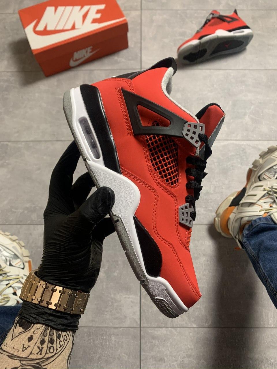 

Nike Air Jordan 4 Retro Red Black, Бело-черные