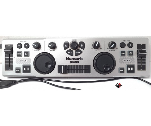 

NUMARK DJ2GO Контроллер для DJ портативный (подержанный товар)