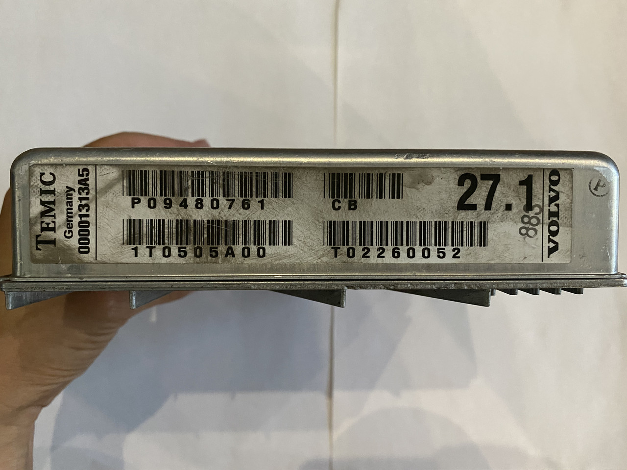 

Блок управления двигателем 00001313A5 / P09480761 / 1T0505A00 Temic Volvo
