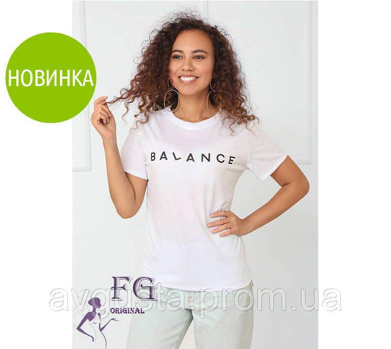 

Футболка женская с принтом "Balance"