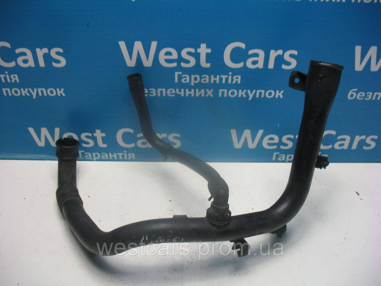 

Патрубок интеркулера 1,3CDTI Opel Combo с 2001 по 2011
