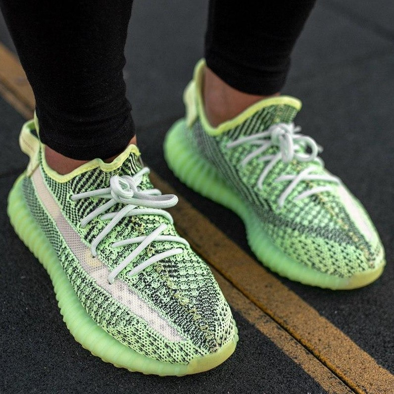 

Женские и мужские кроссовки Adidas Yeezy Boost 350 Green 1в1 как Оригинал! ТОП (ААА+), Салатовый