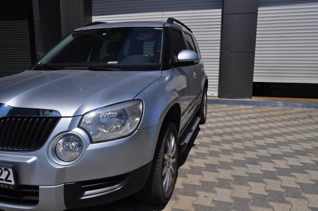 

Skoda Yeti 2010↗ гг. Боковые площадки X5-тип (2 шт, алюм)