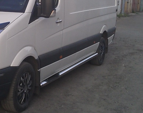 

Nissan Interstar 2004-2010 гг. Боковые трубы (2 шт., нерж.) Средняя база