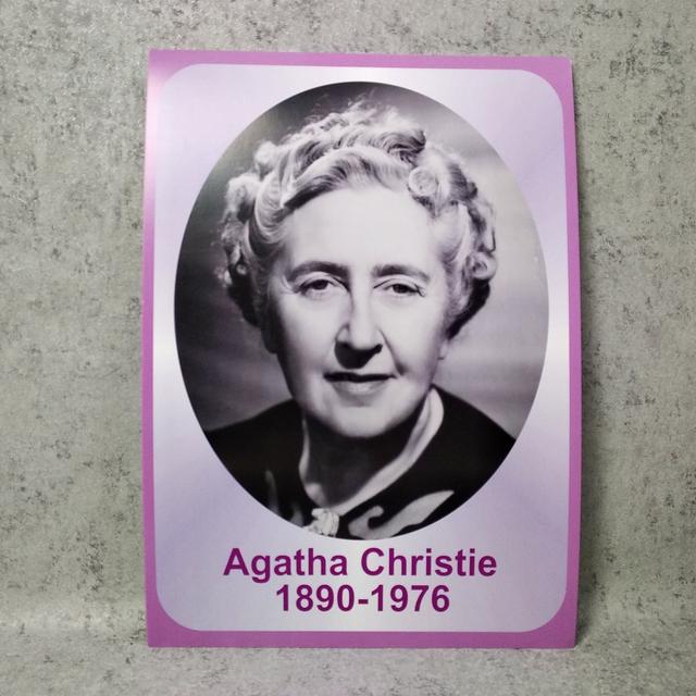Портреты английских поэтов и писателей Agatha Christie