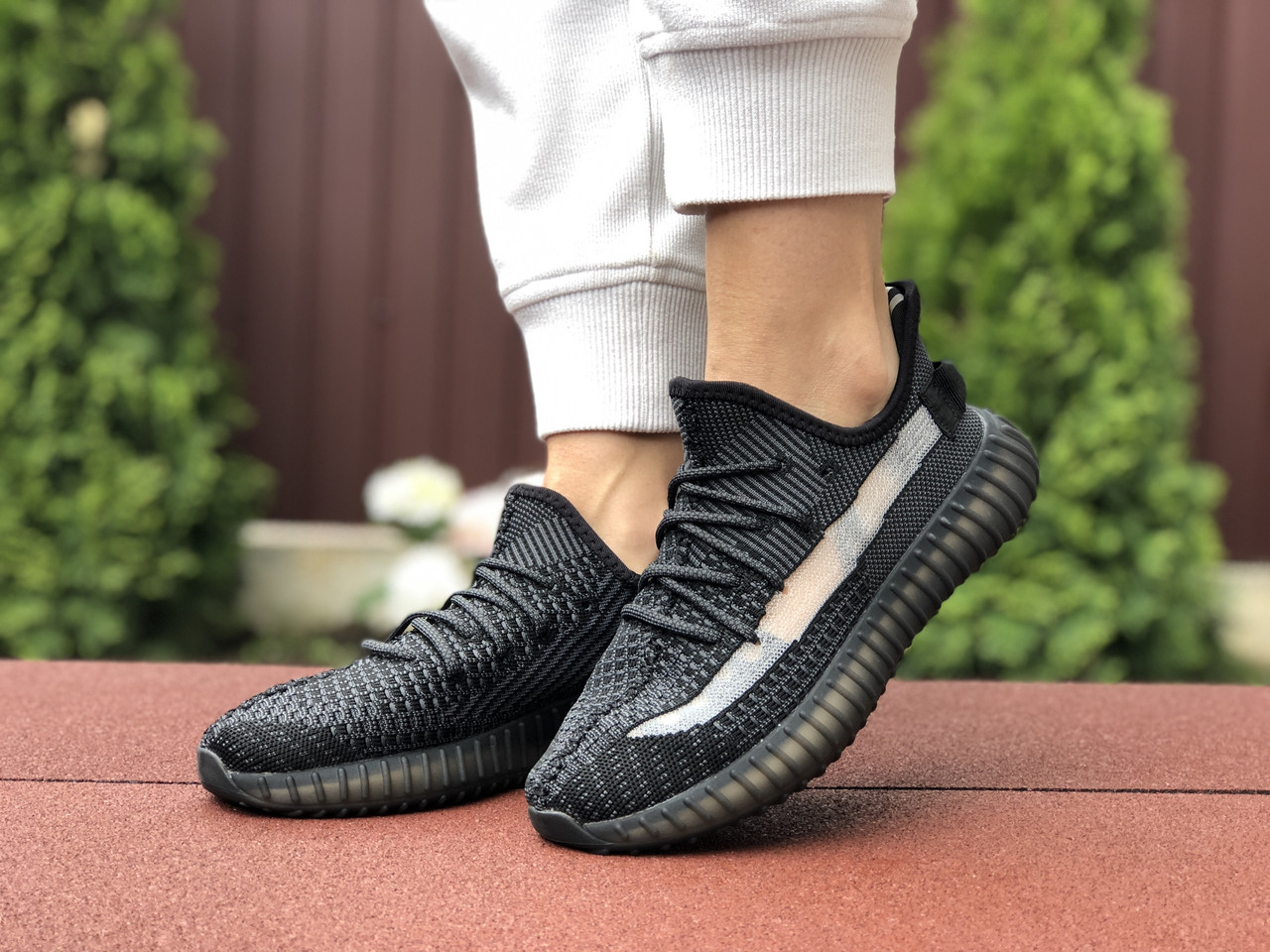 

Кроссовки женские Adidas x Yeezy Boost черные, Адидас Изи Буст, дышащий материал, прошиты. Код SD-9421 да, да, да, 37