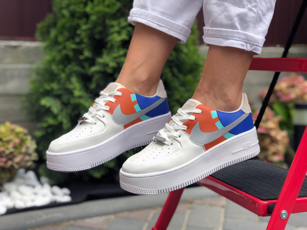 

Кроссовки женские Nike Air Force 1 белые с рыжим, Найк Аир Форс, натуральная кожа, прошиты. Код SD-9679 да, да, да, 39, да