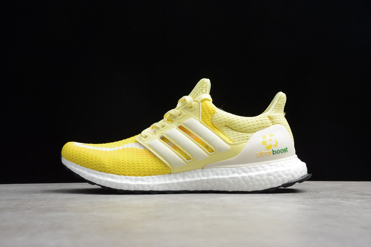 

Кроссовки мужские Adidas Ultra Boost 4.0 / ADM-3486 (Реплика)