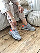 Кроссовки женские Adidas  Yeezy Boost 350 Tail Light серые с оранжевай вставкой ((на стилі)), фото 2