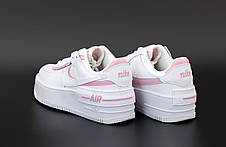 Кросівки жіночі Nike Air Force білі з рожевою оконтовкой ((на стилі)), фото 3