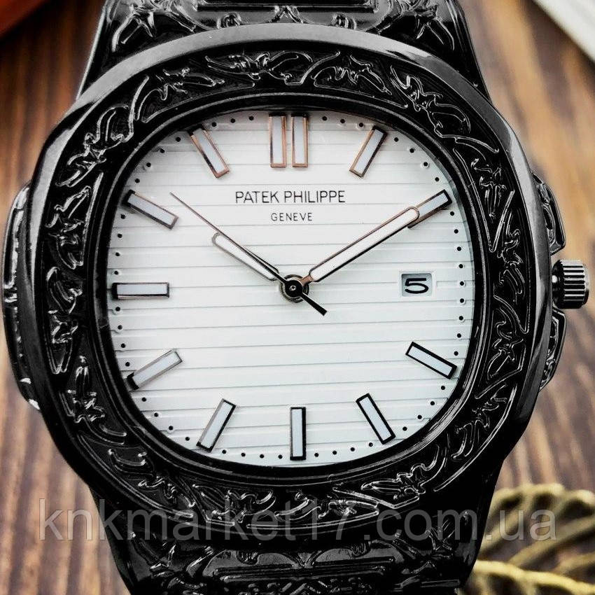 

Patek Philippe Nautilus Black-White Skull