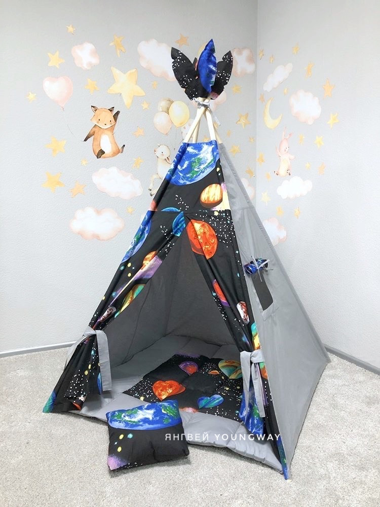 

Палатка детская с окошком «Маленький космос»