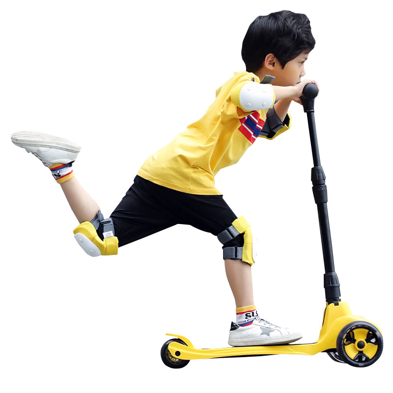 

Детский самокат-кикборд Xiaomi 700Kids Childish Kickscooter желтый (XF-X6A