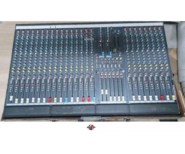 

ALLEN HEATH GL2200-424 Микшерный пульт (подержанный товар)