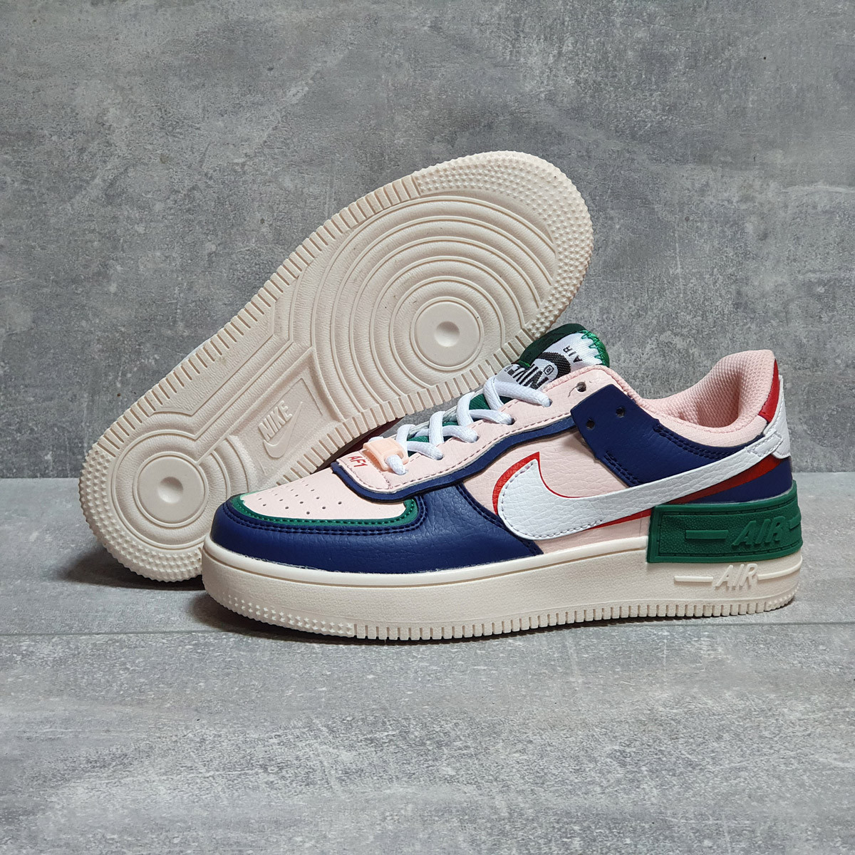 

Кроссовки женские 17471, Nike Air Force 1, розовые, [ 36 37 38 40 ] р. 36-22,8см. 39, Розовый