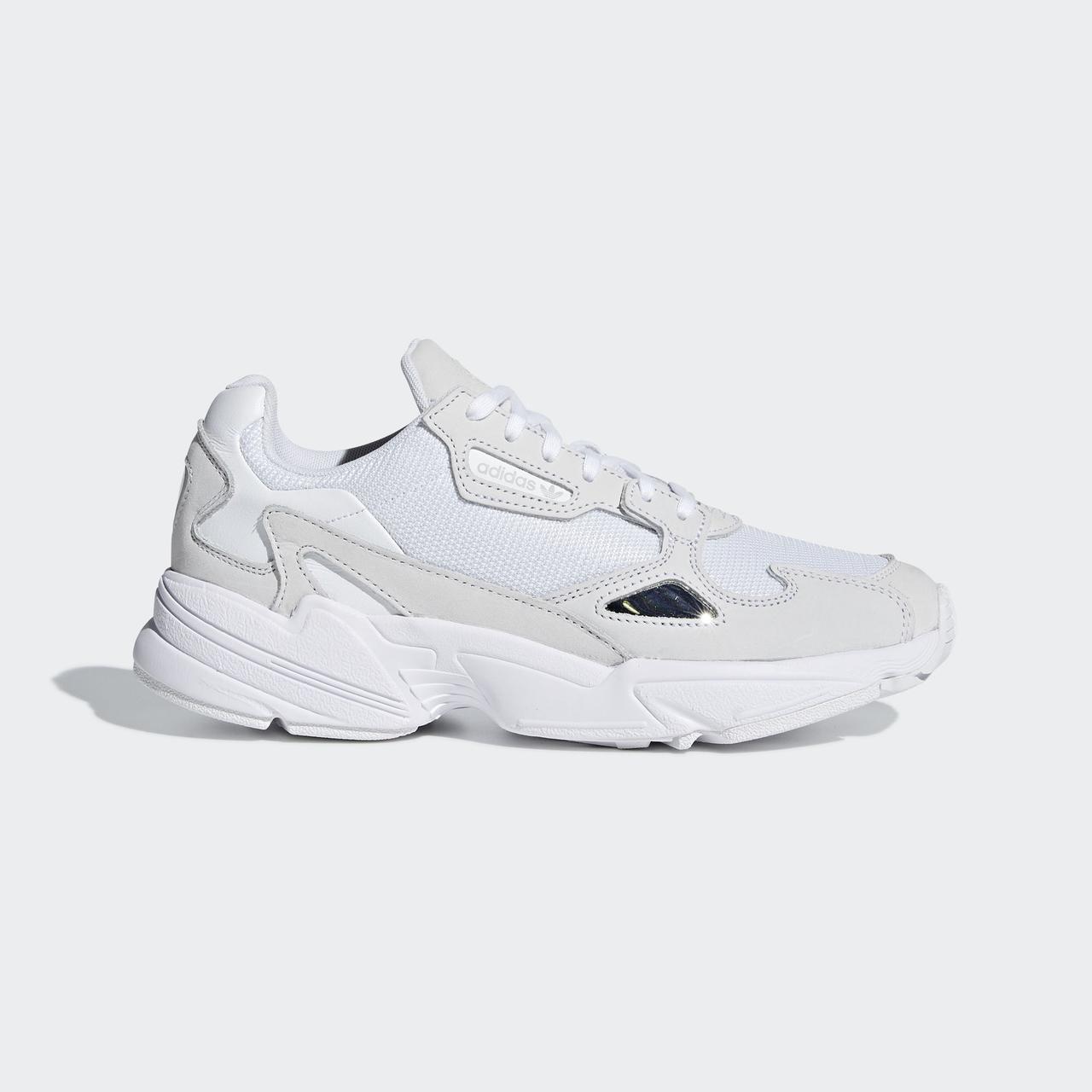 

Кроссовки женские Adidas Falcon B28128 40