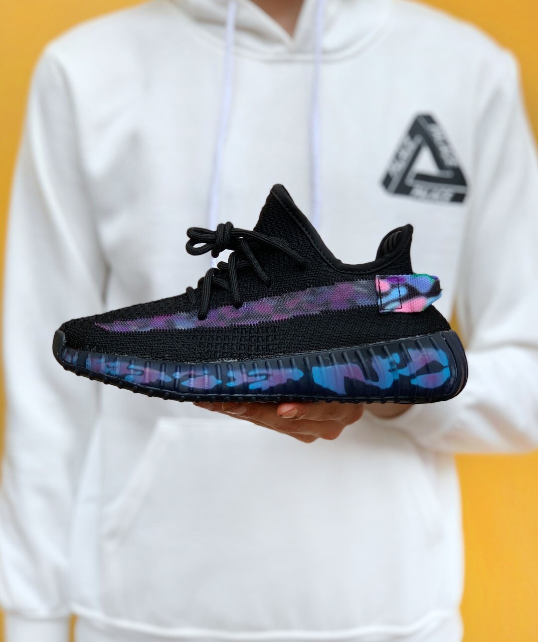 

Кроссовки Adidas Yeezy Boost 350 V2 Black Multi 38